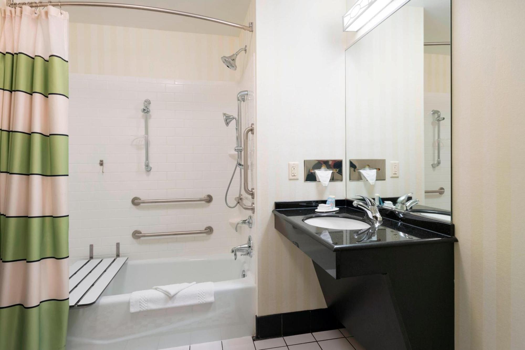 Fairfield Inn & Suites Huntingdon Raystown Lake Esterno foto