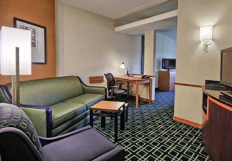 Fairfield Inn & Suites Huntingdon Raystown Lake Camera foto